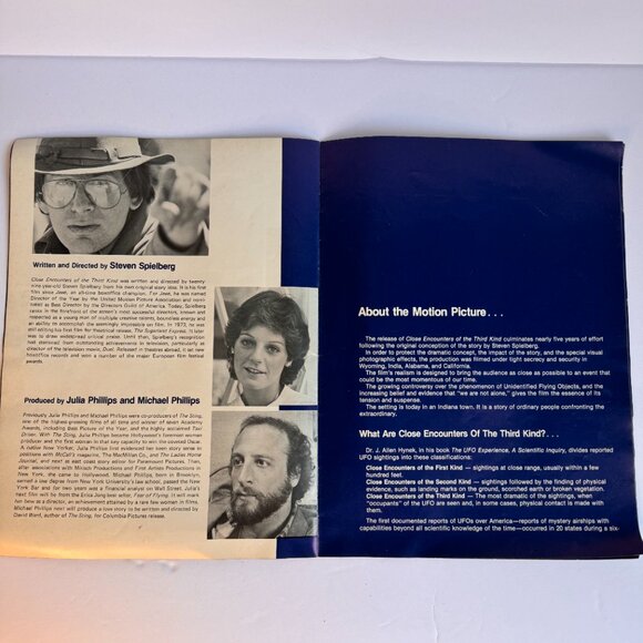 Vintage 1977 Close Encounters Program & 1978 Official Authorized Ed Magazine - Picture 3 of 12